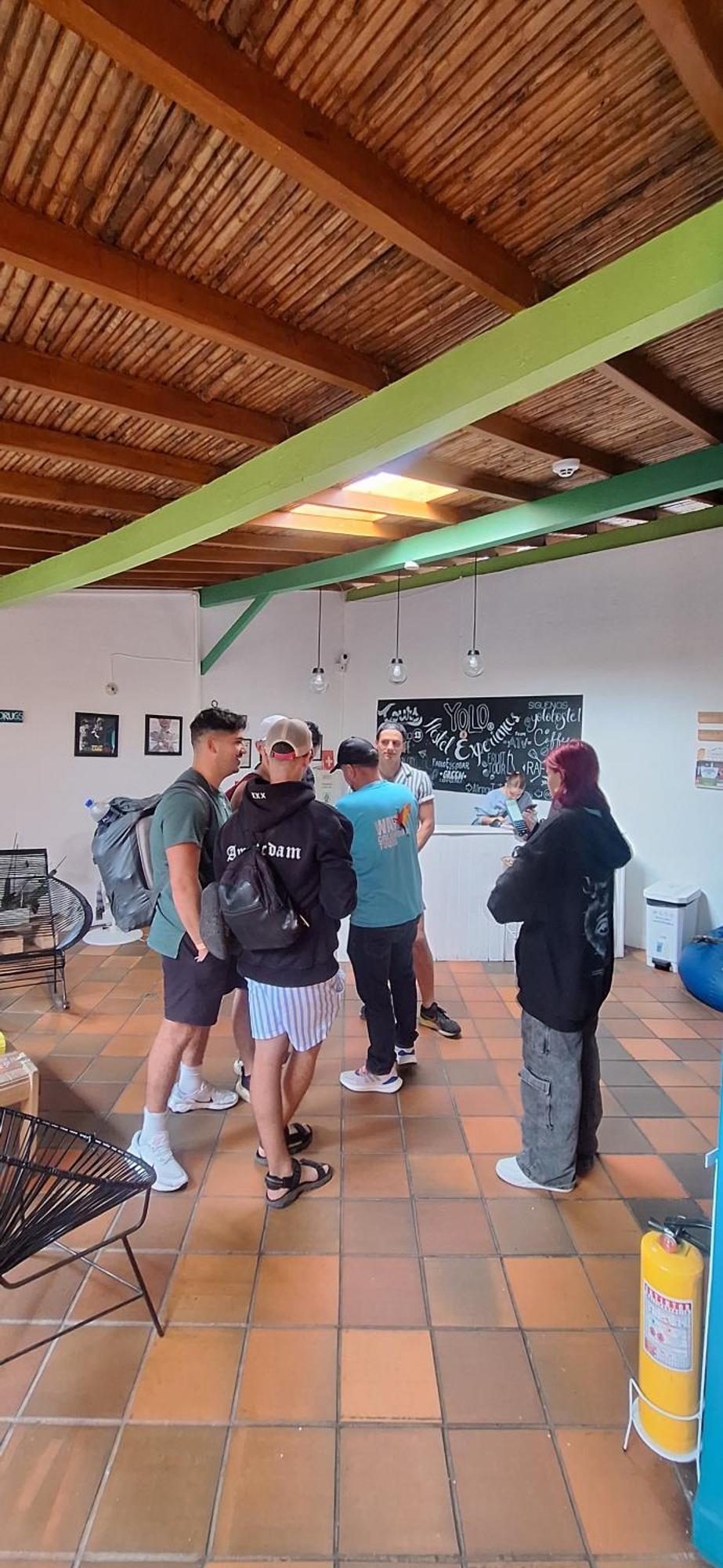 Yolo Hostel Medellín Dış mekan fotoğraf